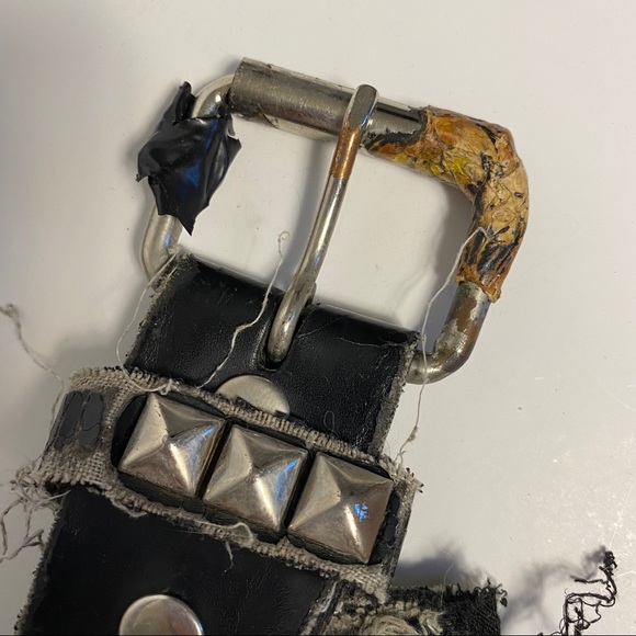 🚨2 Belt bundle - Picture 2 of 6